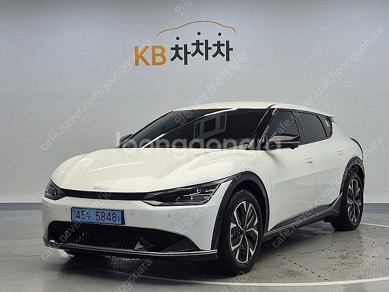 EV6 중고 EV6 중고차 흰색 2022년식 64,840km 롱레인지 어스 수원중고차--0